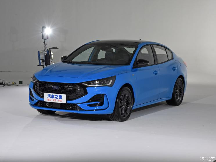長安福特 ?？怂?2022款 三廂 EcoBoost 180 自動ST Line