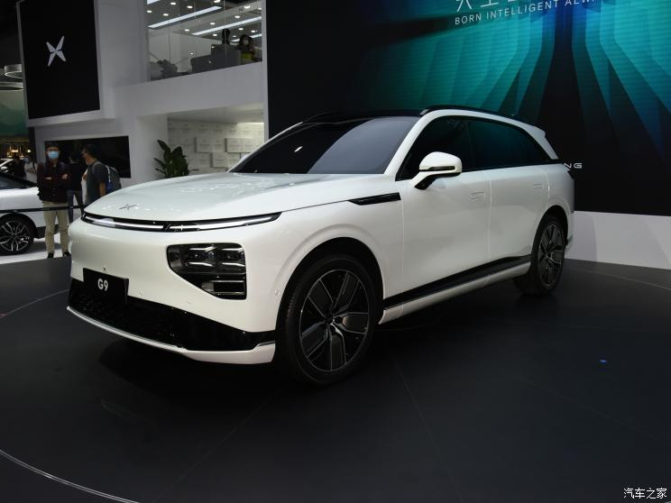小鵬汽車(chē) 小鵬G9 2022款 兩驅(qū)基本型