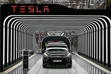 特斯拉，启动裁员