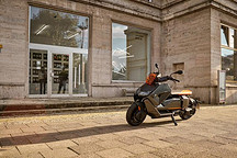 纯电动摩托车BMW CE 04即将正式登陆中国市场