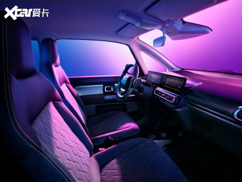 2023款KiWi EV內(nèi)飾