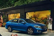 大众IQ.科技加持，一汽-大众全新宝来&速腾双车上市