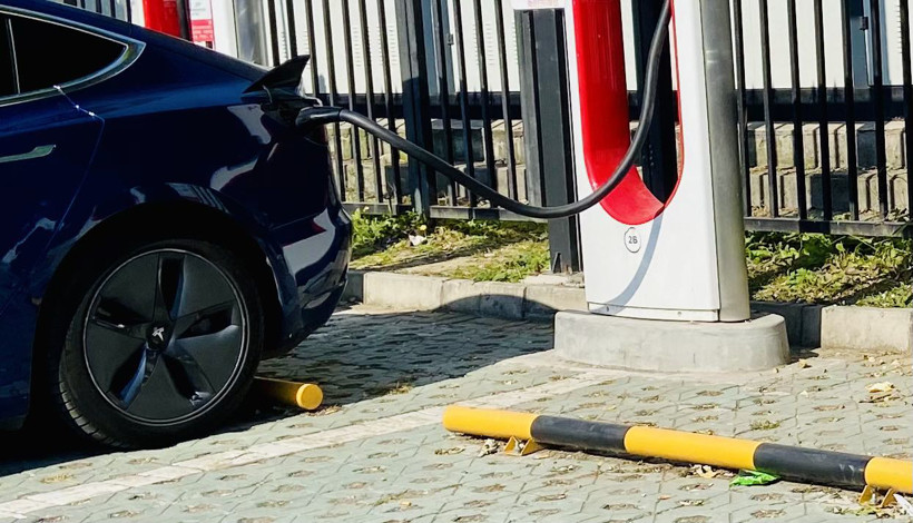上半年召回255萬輛汽車 | 軟硬件BUG頻出