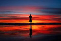 两张预售海报，令人大受震撼！