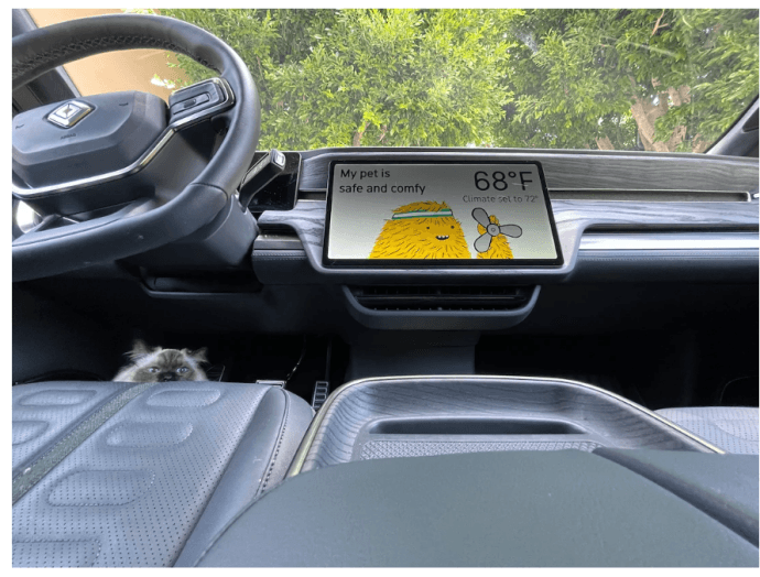 Rivian车辆增加宠物舒适模式