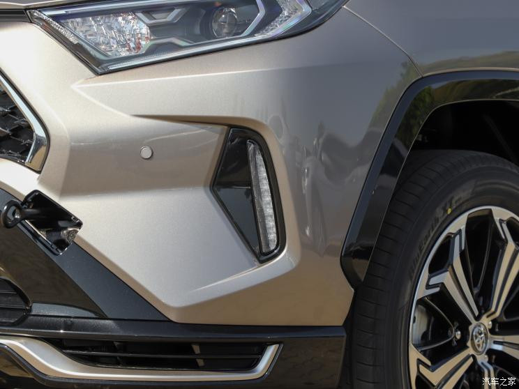 一汽豐田 RAV4榮放雙擎E+ 2021款 2.5L 四驅(qū)旗艦Pro