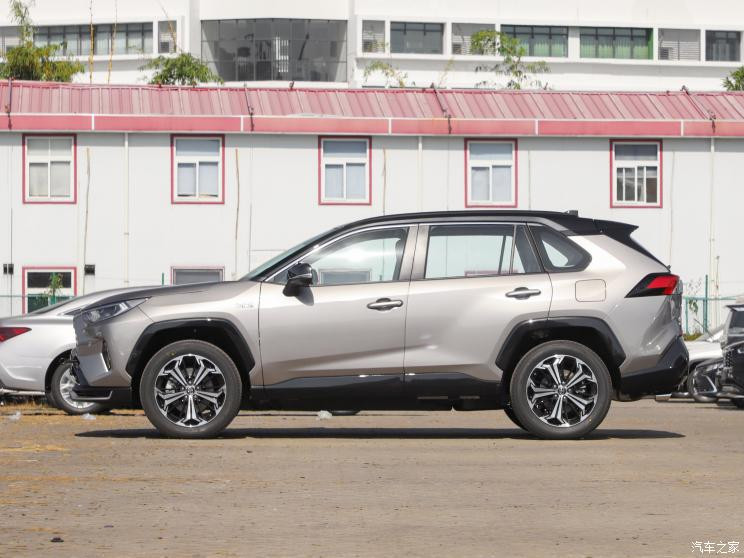 一汽丰田 RAV4荣放双擎E+ 2021款 2.5L 四驱旗舰Pro