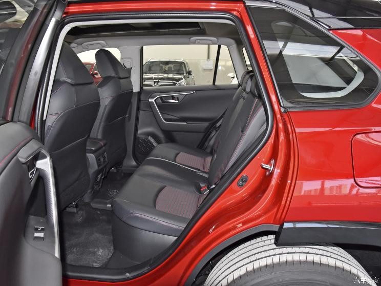 一汽豐田 RAV4榮放雙擎E+ 2021款 2.5L 四驅(qū)旗艦Pro
