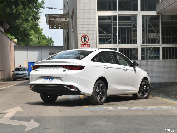 吉利汽車 帝豪L 雷神Hi?X 2022款 1.5TD-DHT Pro 100KM Super 迅