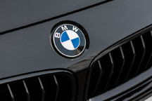 宝马与迈凯伦合作开发纯电跑车及跨驾车