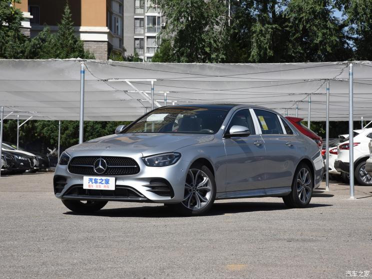 北京奔馳 奔馳E級 2022款 改款三 E 300 L 運動時尚型