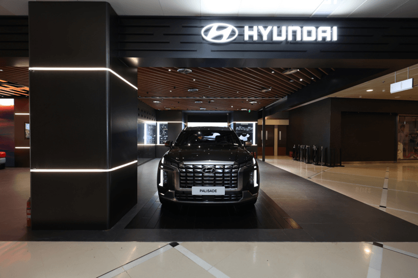 現(xiàn)代汽車中國首家城市展廳“現(xiàn)代薈·北京” 迎來首批客人