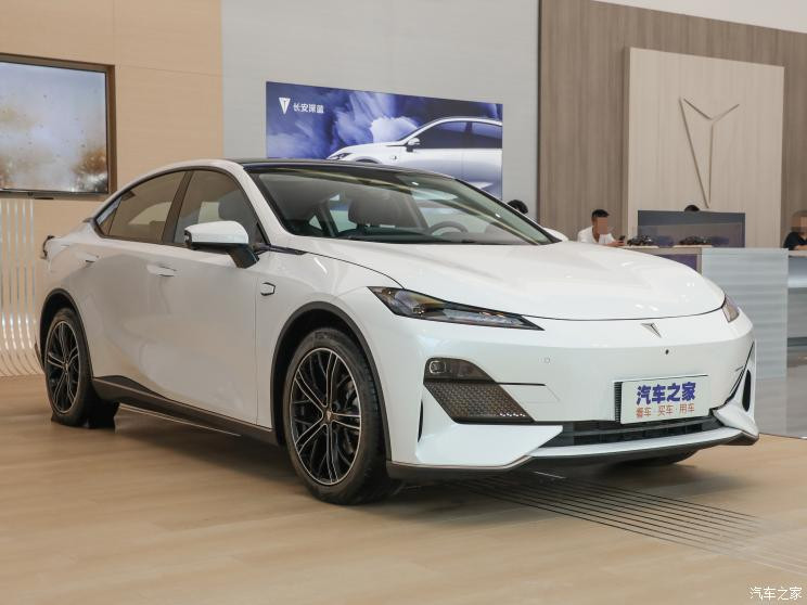長安深藍(lán) 長安深藍(lán)SL03 2022款 515純電版