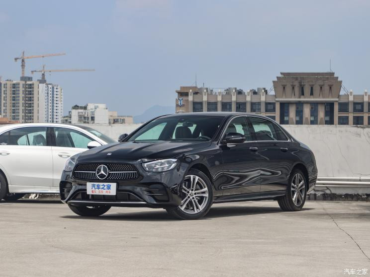 北京奔驰 奔驰E级 2022款 改款二 E 260 L 运动型 4MATIC