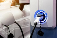 通用：2025年北美电动汽车产能100万辆