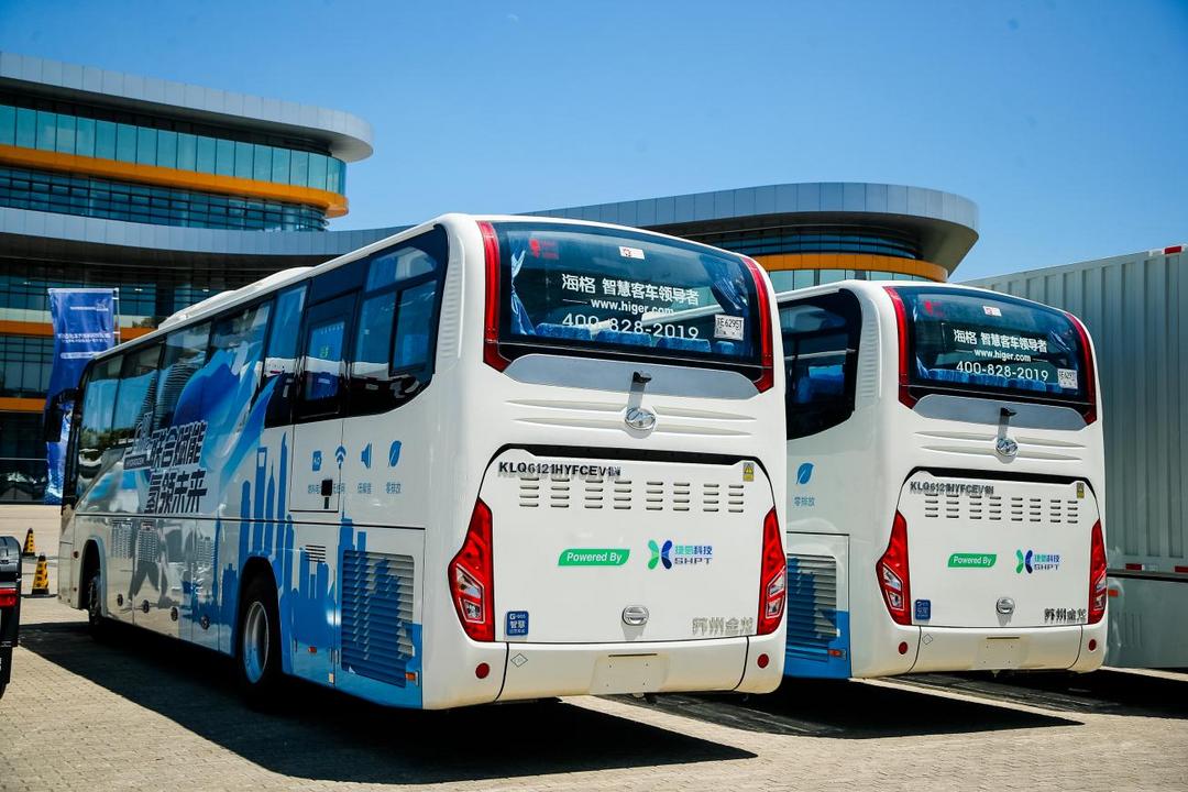 捷氫科技與多家企業聯合推進，首批車輛集中發車