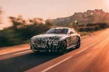 劳斯莱斯纯电动车型“闪灵”第二阶段测试于法国里维埃拉进行，计