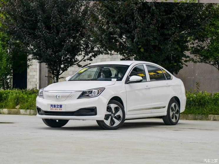 東風(fēng)乘用車 東風(fēng)風(fēng)神E70 2023款 500 PLUS 專享版