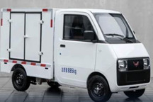 京东物流与五菱将开发联名版定制产品