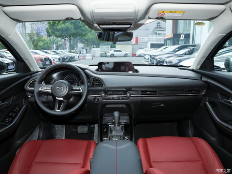 长安马自达 马自达CX-30 2022款 2.0L 自动黑曜版