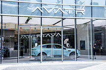 华为和宁德时代的「金手指」不灵了