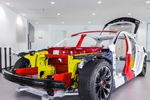 特斯拉上海再拓新版图，全新活动中心落户延安西路