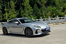 智驾开箱丨能引进已是最好，还要啥自行车，试驾斯巴鲁2022款BRZ