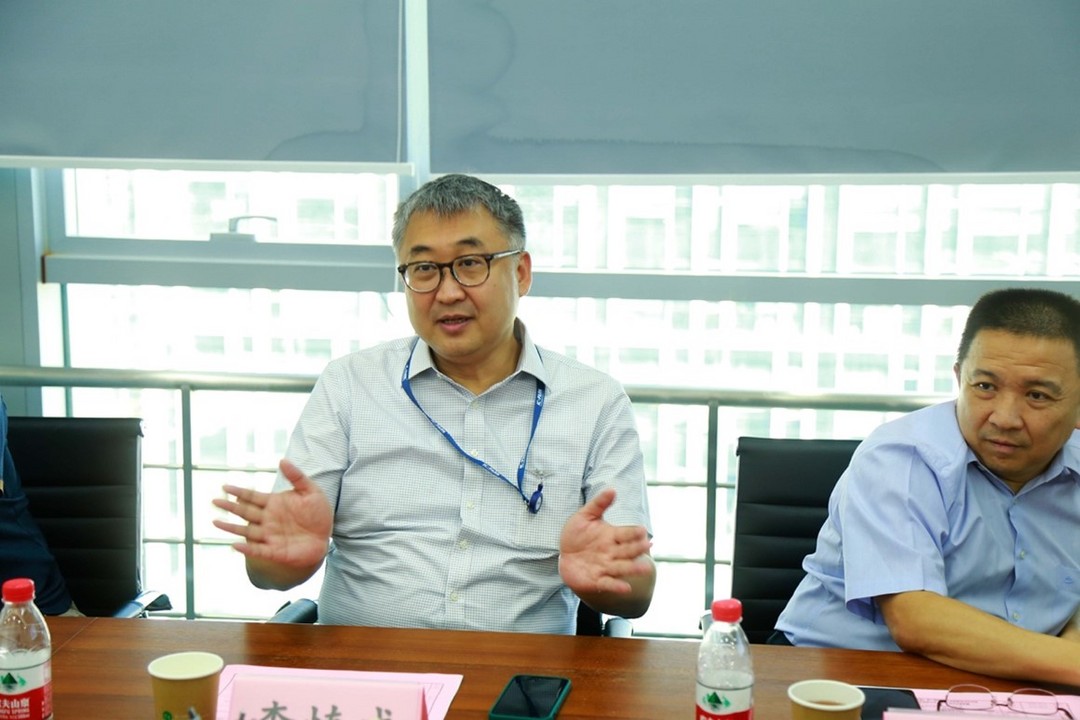 深化校企合作 探索產(chǎn)教融合-記廣西民族大學(xué)相思湖學(xué)院代表團(tuán)到核芯達(dá)參觀交流