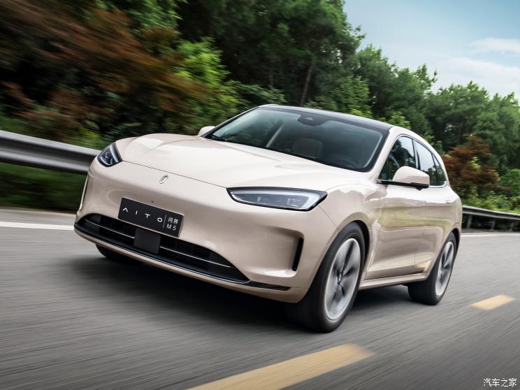 賽力斯汽車 問界M5 2022款 M5 EV 四驅(qū)純電基本型