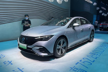 2022成都车展：北京奔驰EQE正式亮相