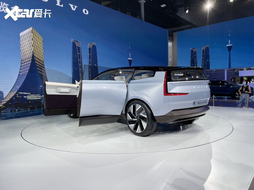 沃爾沃RECHARGE概念車