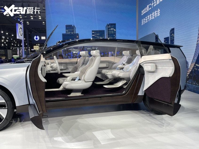 沃爾沃RECHARGE概念車