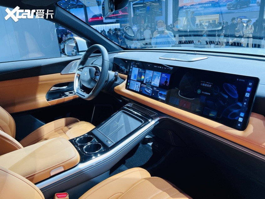 小鵬G9