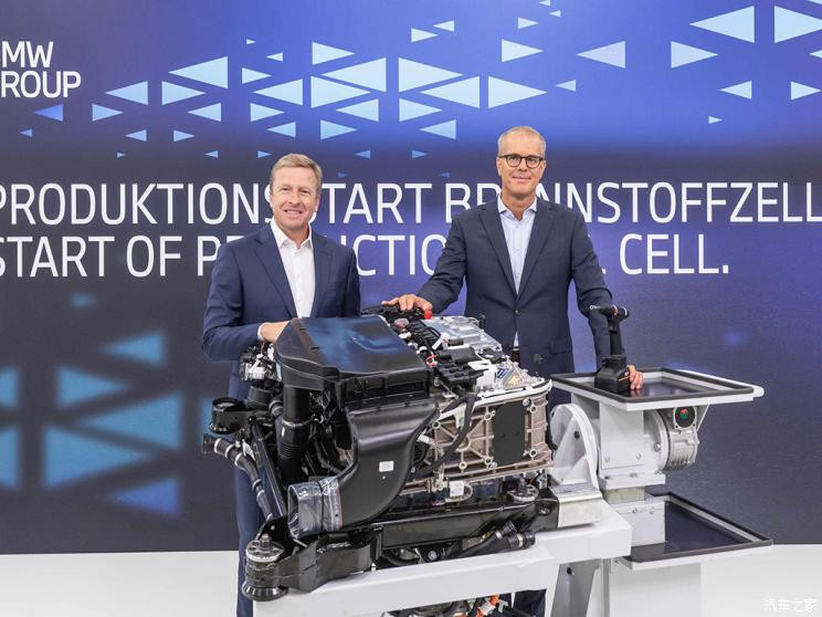 BMW iX5 Hydrogen поступит в производство к концу 2022 года