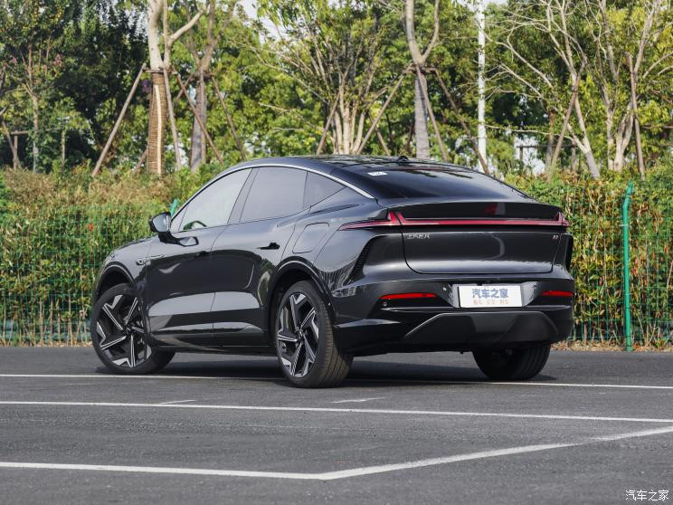 上汽集團(tuán) 飛凡R7 2022款 基本型