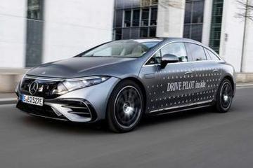 奔驰展示L3级有条件自动驾驶研发测试车