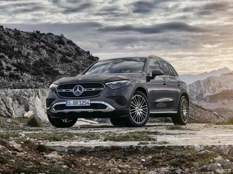 奔馳(進口) 奔馳GLC(進口) 2023款 GLC 300 4MATIC Avantgarde 歐洲版