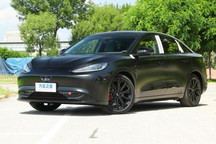 极狐阿尔法S HI版车型迎首次OTA升级