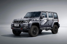 新款BJ40环塔冠军版20.99万起售，可可西里版同步首发