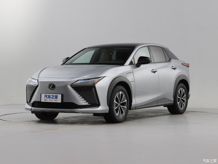 Официально объявлена ​​предпродажная цена Lexus RZ — от 375 000 долларов.