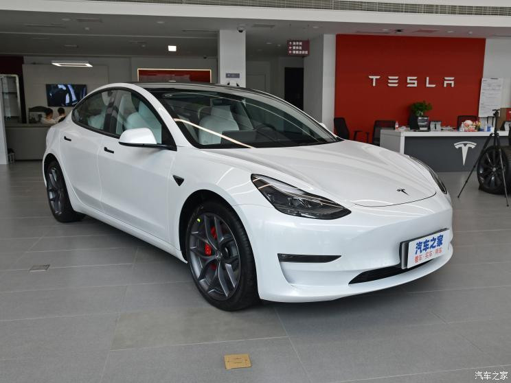 Tesla China Model 3 2022 Высокопроизводительная полноприводная версия