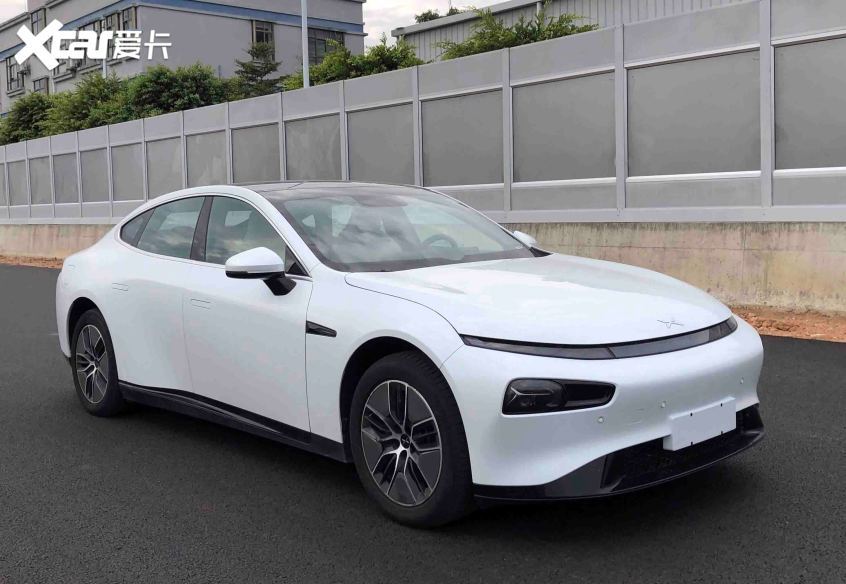 新款小鵬P7