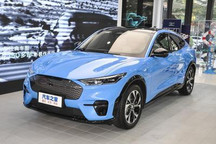 最高降5900美元 海外福特电马调整价格