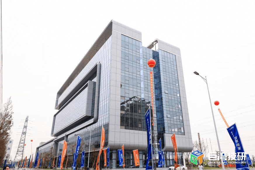 全球首家超快充動(dòng)力電池專業(yè)工廠正式投產(chǎn)