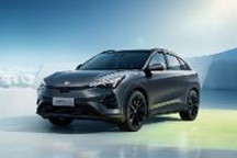 座舱零醛零苯，极狐阿尔法T5 15.58-20.38万元开启预售