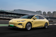 吉利银河E8预售18.8万元起，明年1月上市交付