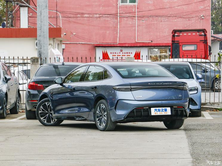 比亞迪 海豹 2022款 550km 標準續(xù)航后驅版精英型