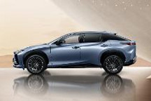 开启LEXUS雷克萨斯e家电动科技新时代 全新RZ/全新一代RX上市