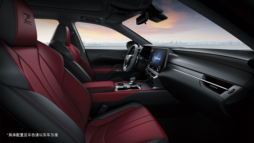09-全新一代RX 500h F SPORT Performance內(nèi)室.jpg