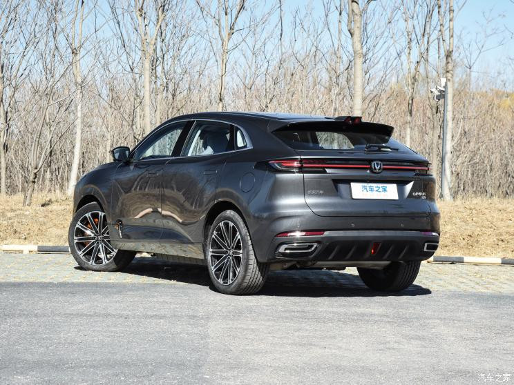 長安汽車 長安UNI-K 智電iDD 2023款 智電iDD 1.5T 135km智領(lǐng)型 